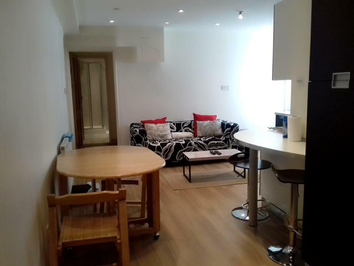 Lovely 1 Bed In Earls Court Apartamento Londres Exterior foto